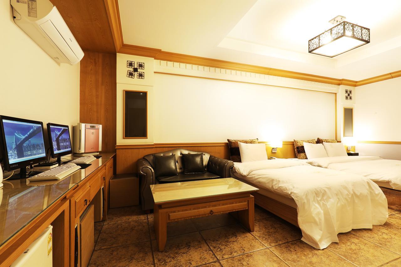 Bucheon Sr Hotel Екстериор снимка