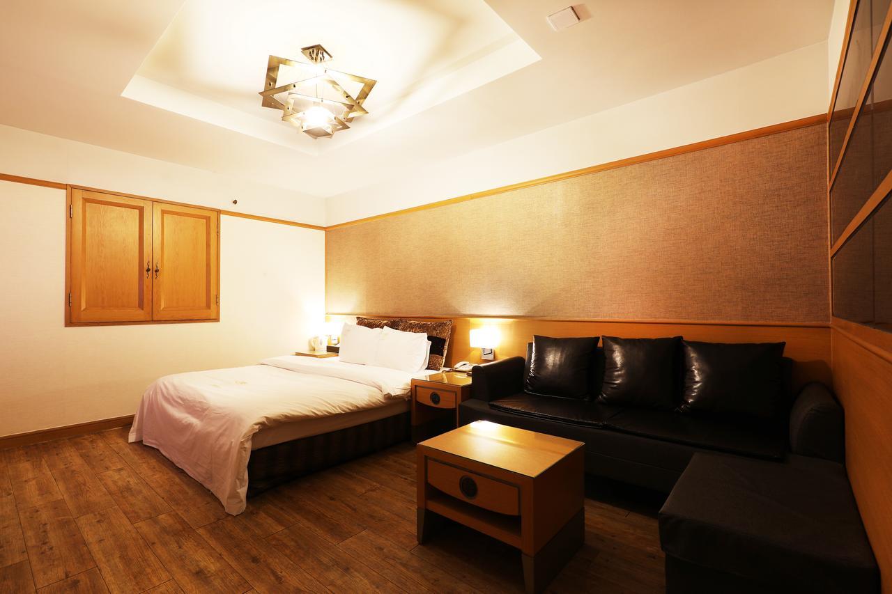 Bucheon Sr Hotel Екстериор снимка