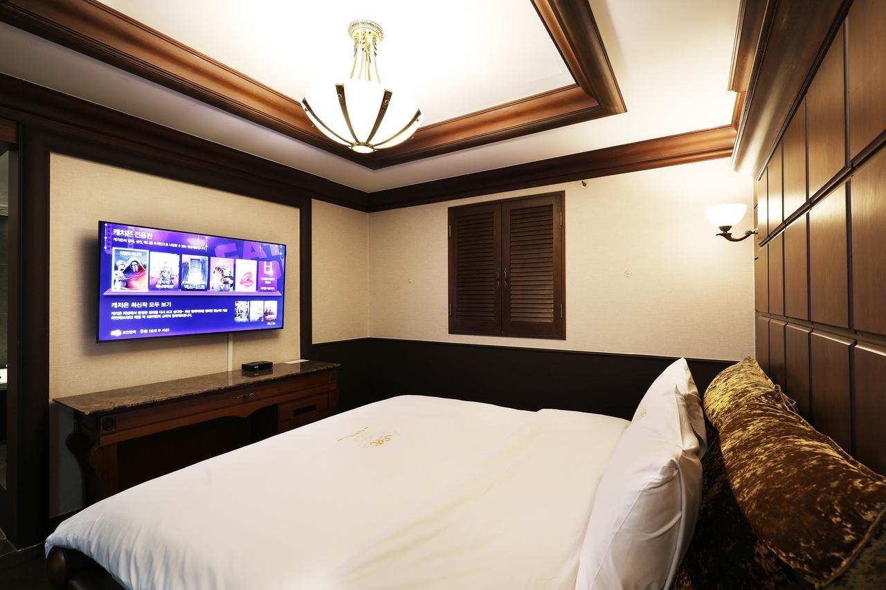 Bucheon Sr Hotel Екстериор снимка