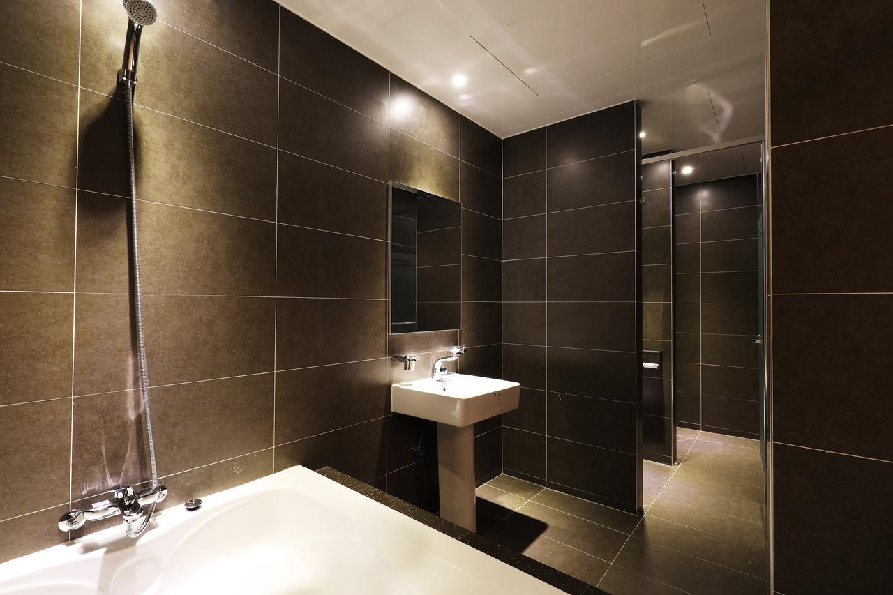 Bucheon Sr Hotel Екстериор снимка